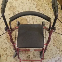 واکر نشیمن دار کاملا نو