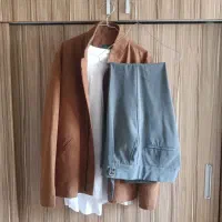 کت اسپورت ، شلوار پارچه ای انگلیسی با پیراهن سفید|لباس|تبریز, |دیوار