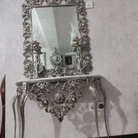 کنسول و شمعدان