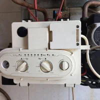 تعمیر سرویس تعمیرکار سرویسکار پکیج شوفاژ آبگرمکن