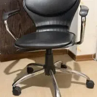 صندلی اداری نو سالم