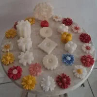 شمع های دست سازوباکیفیت بفروش میرسد