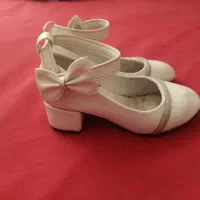 کفش بچه گانه ، پاشنه دار، سفید ،سایز ۲۸