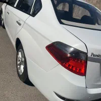 برلیانس ۳۳۰صندوقدار اتوماتیک