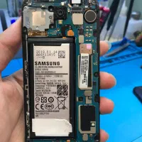 j530|موبایل|تهران, فردوسی|دیوار