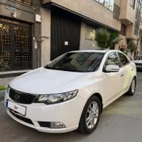 سراتو اپشنال ۲۰۰۰ مدل ۱۳۹۶