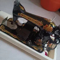 چرخ خیاطی سالم
