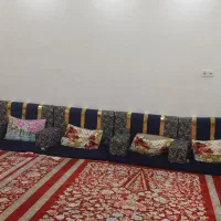 پشتی وکناره