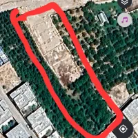 زمین و باغ انار به متراژ ۲۰۰۰ متر سرده تفت.