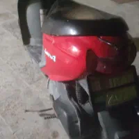 پاکشتی سوزوکی لتس فور .