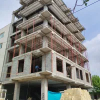 کارگر ساده و استاد کار آلماتوربندی جهت اسکلت بتنی