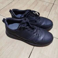 کتونی اسپرت پسرانه و دخترانه( سایز ۴۰)