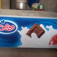 یخچال فریز بستنی