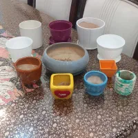 ۱۱ عدد گلدان با زیرگلدانی