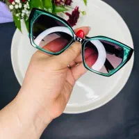 عینک آفتابی