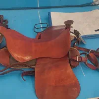 زین چرم اسب به همراه لوازم|اسب و تجهیزات اسب‌سواری|رودسر, |دیوار