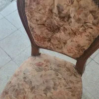 صندلی چوبی عتیقه
