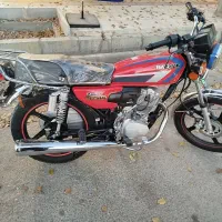 هندا پرواز 200 سی سی