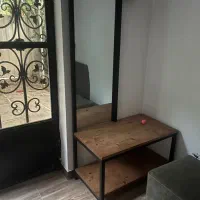 جاکفشی و رخت آویز