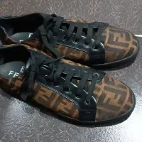 کفش گوچی وفندی|کیف، کفش، کمربند|عباسآباد, |دیوار