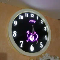ساعت دیواری دارای چراغ خواب