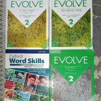 evolve 2 Oxford world skill کتاب