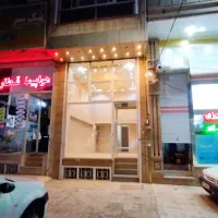 رهن اجاره مغازه بر خیابان اصلی صدرا