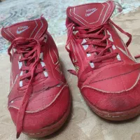 کتونی ورزشی(سالنی)