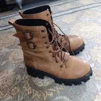 پوتین زنانه|کیف، کفش، کمربند|ایلخچی, |دیوار