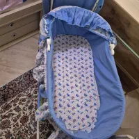 گهواره کنار تخت مادر|تخت و صندلی بچه|تهران, دهم فروردین|دیوار