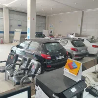 استخدام نیرو خدماتی