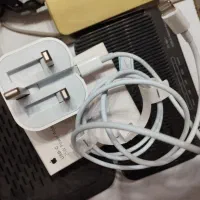 بهترین شارژر اپل اصل اپل استوری