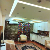 اجاره منزل مبله|اجارهٔ کوتاه‌مدت آپارتمان و سوئیت|شیراز, شاهچراغ|دیوار