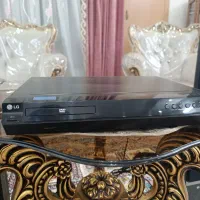 یک عدد دستگاه دی وی دی الجی همراه باند فلش خور|پخش‌کننده DVD و ویدیو|اصفهان, شهرک کوثر|دیوار