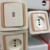 دستگیره در و کلید و پریز|مصالح و تجهیزات ساختمان|آران و بیدگل, |دیوار