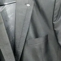 کت و شلوار|لباس|میانه, |دیوار