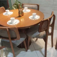 میز ناهار خوری