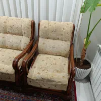 مبلمان درخشان چوب راش درجه یک مرتب