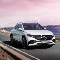 حواله بنز EQA