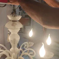 لوستر 7تا چراغ داره همه سالم