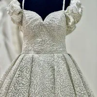 لباس عروس|لباس|جناح, |دیوار