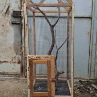 قفس چوبی بزرگ