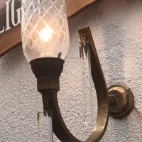 چراغ دیواری