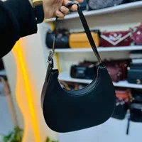 عمده و تک کیف|کیف، کفش، کمربند|گنبد کاووس, |دیوار