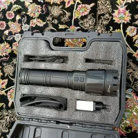 چراغ قوه لیزری