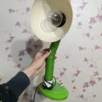 چراغ مطالعه سالم