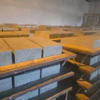 مدیر تولید . اپراتور ی دستگاه و بچینگ کارگر فنی