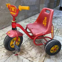 اسکوتر،تاب بچه،سه چرخه.|دوچرخه، اسکیت، اسکوتر|قم, انسجام|دیوار