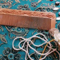 شانه چوبی منبت|صنایع دستی و سایر لوازم تزئینی|شیراز, فرهنگ شهر|دیوار
