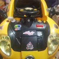 اسباب بازی ماشین زرد